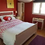 - Zeezicht, Zwembad Villa Nerja