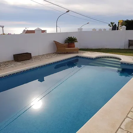 - Zeezicht, Zwembad Villa *