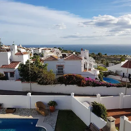 - Zeezicht, Zwembad فيلة *