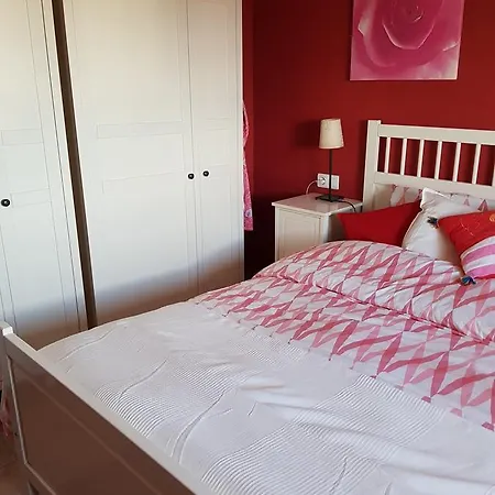 - Zeezicht, Zwembad *