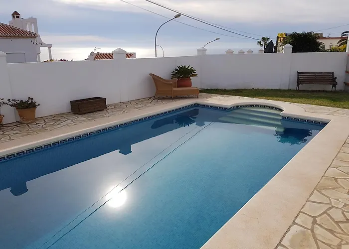 - Zeezicht, Zwembad Villa *